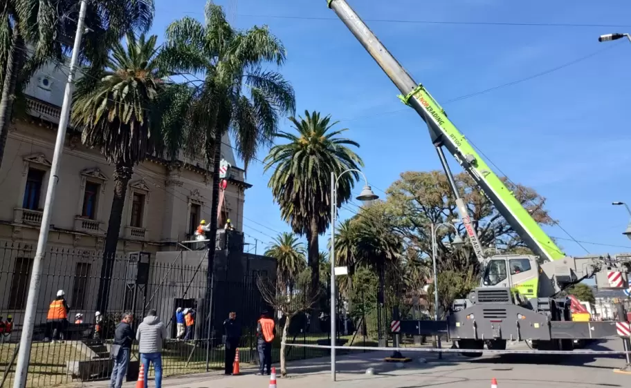 traslado esculturas lola mora