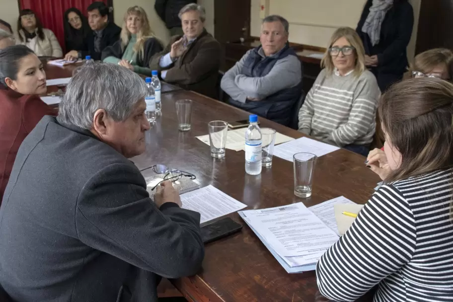 Reunión ambiente y concejo deliberante