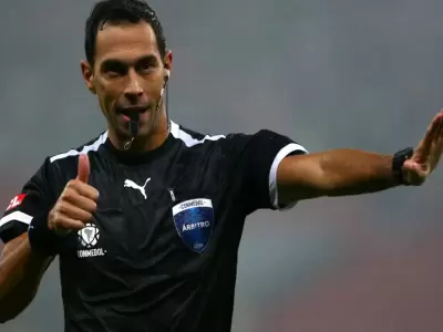 Arbitro f�tbol argentino