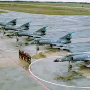 Dar�n de baja los aviones argentinos que combatieron en Malvinas