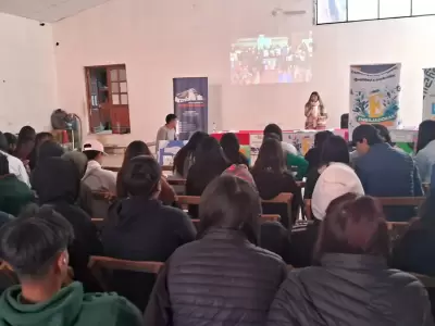 Taller concurso embajadora de mis derechos