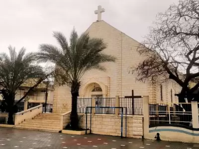 iglesia bombardeada en gaza