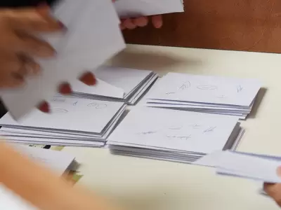 sobres votos