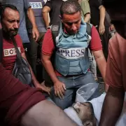 La hambruna en Gaza también afecta a la prensa: BBC, AP, Reuters y AFP exigen que se permita el acceso de alimentos