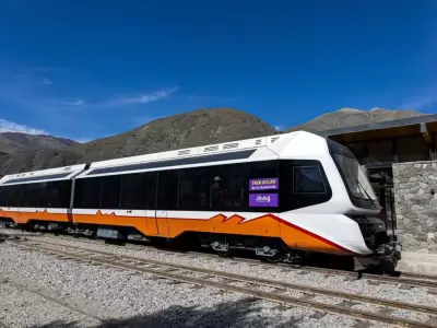 tren solar