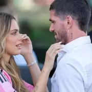 Tini Stoessel acompa�� a Rodrigo De Paul en su presentaci�n en el Inter Miami