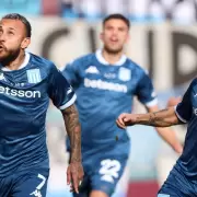 Racing gole� 3-0 a Riestra y avanz� a los cuartos de final de la Copa Argentina