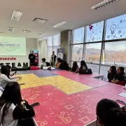 La Comisi�n Estudiantil se capacit� para la promoci�n del buen trato en redes sociales