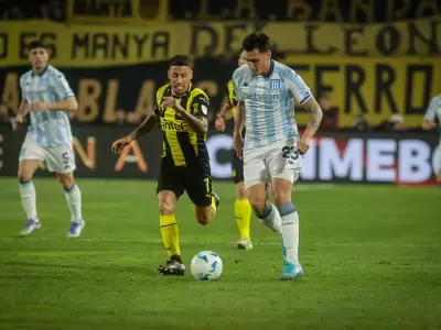 Racing Pe�arol