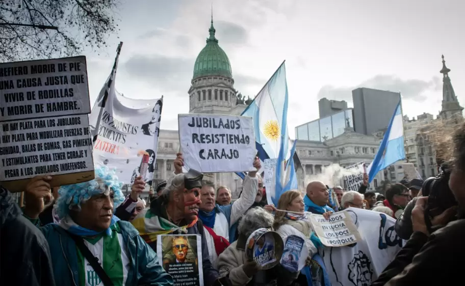 marcha jubilados congreso