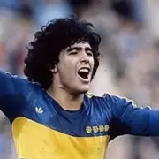 La camiseta de Boca que usó Maradona fue elegida como la mejor de la historia del fútbol