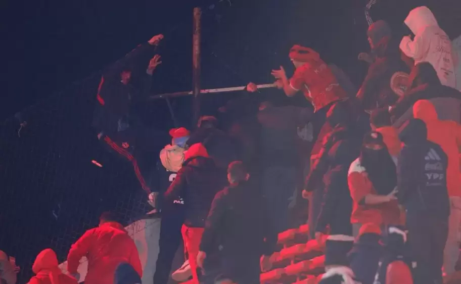 incidentes en la cancha de independiente