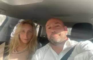 Spagnuolo y Karina Milei