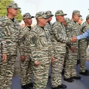 Tras el anunciado despliegue de buques de EE.UU. en el Caribe, Maduro orden� reclutar m�s voluntarios