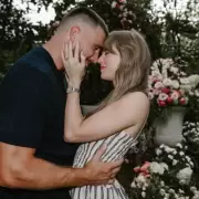 Expectativa total: así se vio a los primeros invitados del supuesto casamiento de Taylor Swift