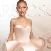 Ariana Grande anunció su regreso a los escenarios con su gira "The Eternal Sunshine"
