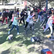 Clases abiertas y gratuitas de gimnasia, ritmos y funcional en San Salvador: cómo anotarse
