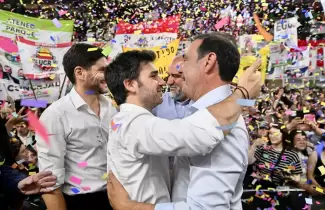 Los gobernadores del centro se entusiasman con el triunfo de Vald�s y ya piensan en un armado nacional