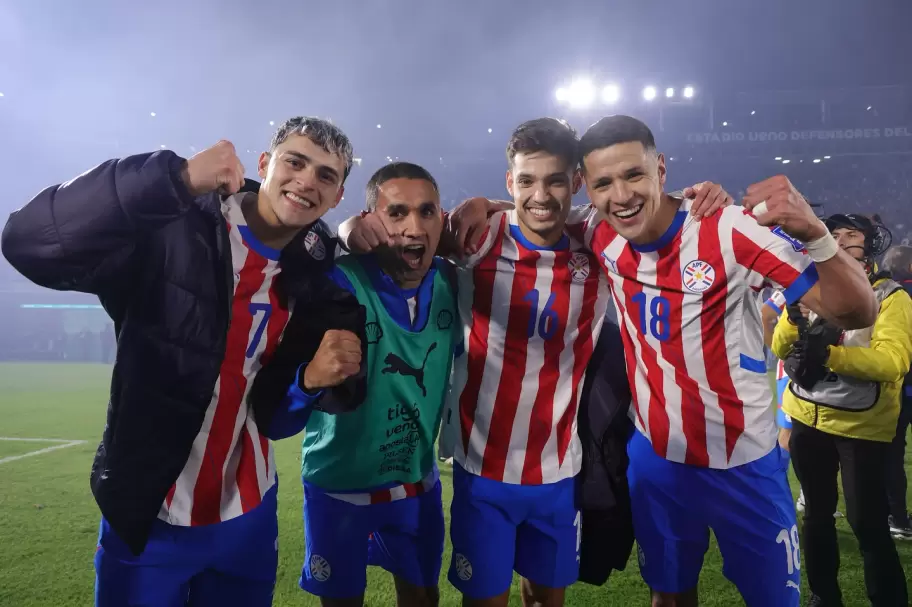Paraguay y Ecuador clasificaron al mundial luego de un empate sin goles
