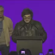 Milei convocó al diálogo a los gobernadores y armará una mesa política con Karina, Caputo y Menem