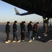 Confirman que llegará a Buenos Aires el primer vuelo con expulsados desde EE.UU.