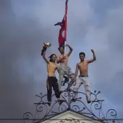 Qué pasó en Nepal con las protestas que dejaron 19 muertos