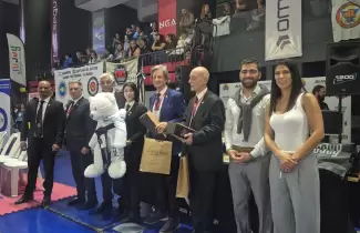 lanzamiento torneo Taekwon -do