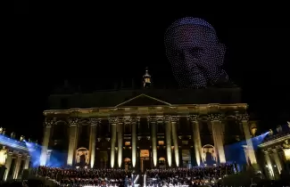 papa francisco drones