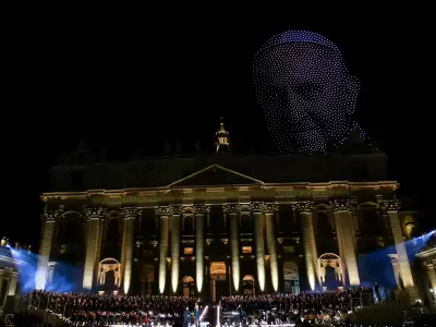 papa francisco drones