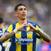 Boca y Rosario Central empataron 1-1 en un partido que tuvo un espectacular gol olímpico de Ángel Di María