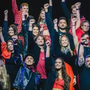 Erreway sorprendió a sus fanáticos en su quinto show al juntar al elenco de Rebelde Way