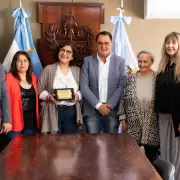 Distinguieron a la periodista Claudia Figueroa por su compromiso con la información