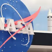 La NASA confirmó la fecha de lanzamiento de la primera misión tripulada a la Luna en 50 años