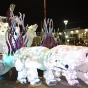 Esta noche vuelven a desfilar las carrozas del Grupo A: conoc� el orden, horario de inicio, modificaciones en el tr�nsito y m�s