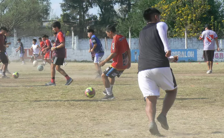 sportivo rivadavia de el carmen