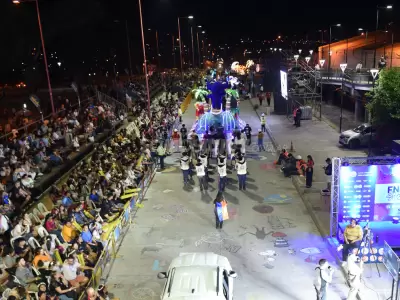 ciudad cultural desfile de carrozas carruajes
