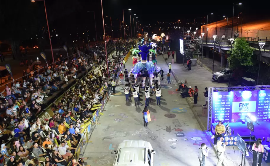 ciudad cultural desfile de carrozas carruajes