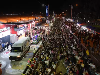 ciudad cultural desfile de carrozas carruajes