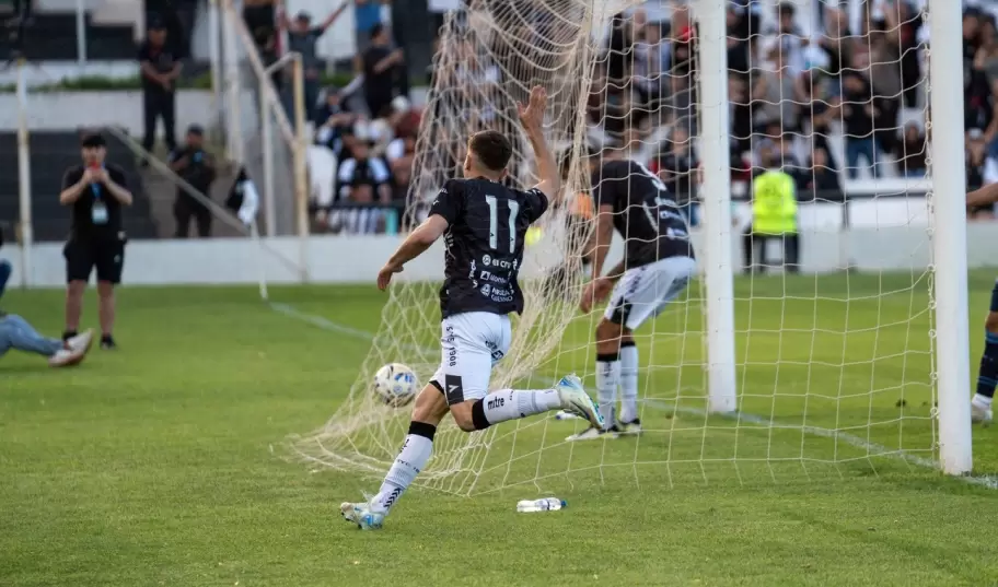triunfo de gimnasia de mendoza