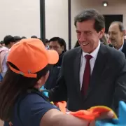 Sadir inaugur� un moderno edificio para el Colegio N� 27 de El Bananal