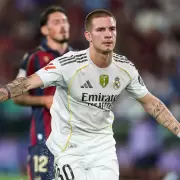 Con un gol de Mastantuono, Real Madrid venció 4-1 a Levante y se afirma como líder de la Liga de España