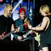 Cinco datos curiosos sobre Airbag, la banda que llega a la FNE en Jujuy
