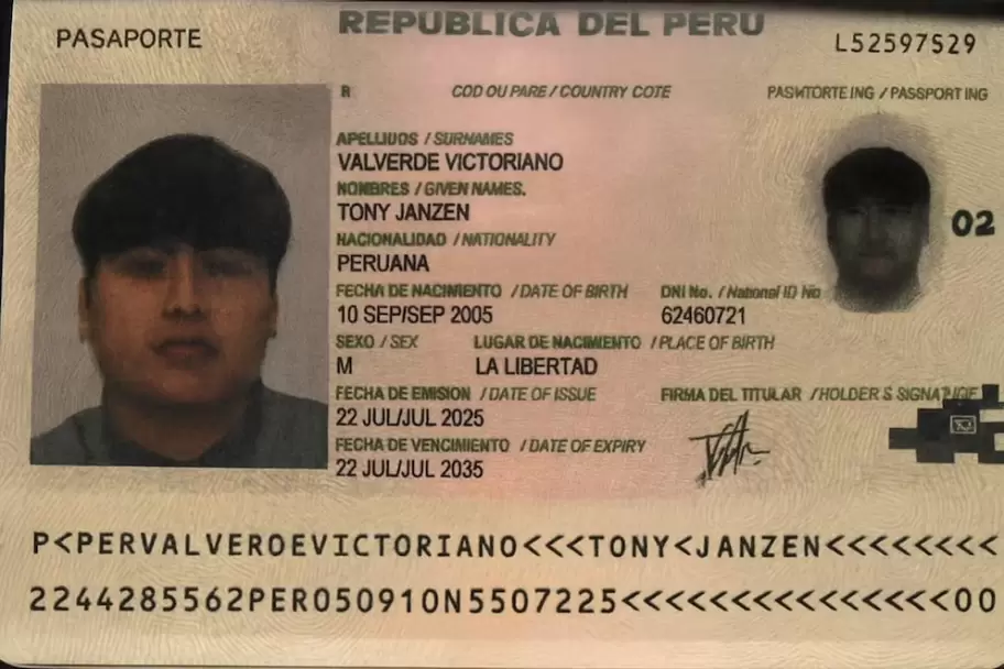 La cédula peruana del prófugo acusado de haber asesinado a las tres jóvenes de La Matanza