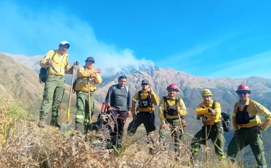brigadistas cerro azul