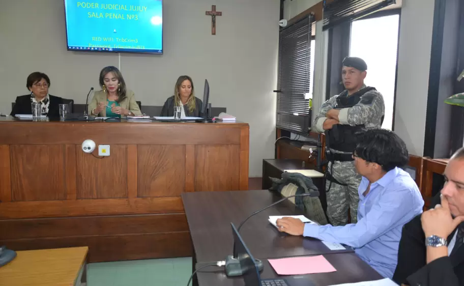 fabian alfredo solano enfermero que suministró leche por vía endovenosa a un bebé