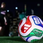 Presentaron "Trionda", la pelota oficial del Mundial 2026