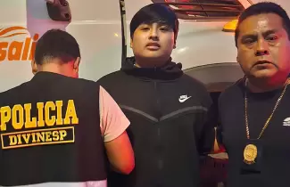 pequeno j