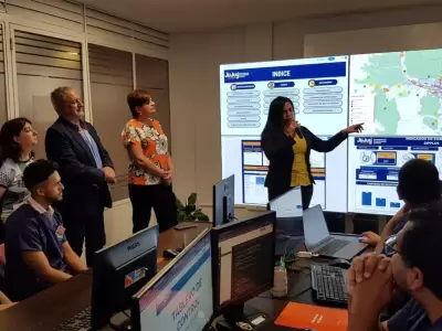 centro de monitoreo de datos de salud con informaci�n en tiempo real