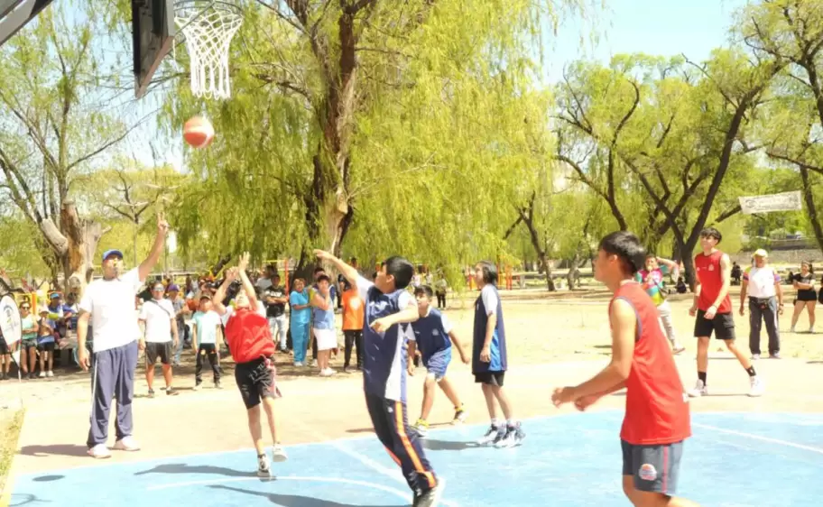 nuevos espacios deportivos y recreativos en parque xibi xibi