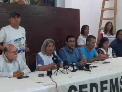 conferencia de prensa gremios docentes